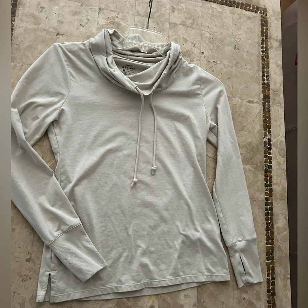 Nike Womens Athletic Dri Fit Long‎ Sleeve Pullover Cowl Neck Top Size S